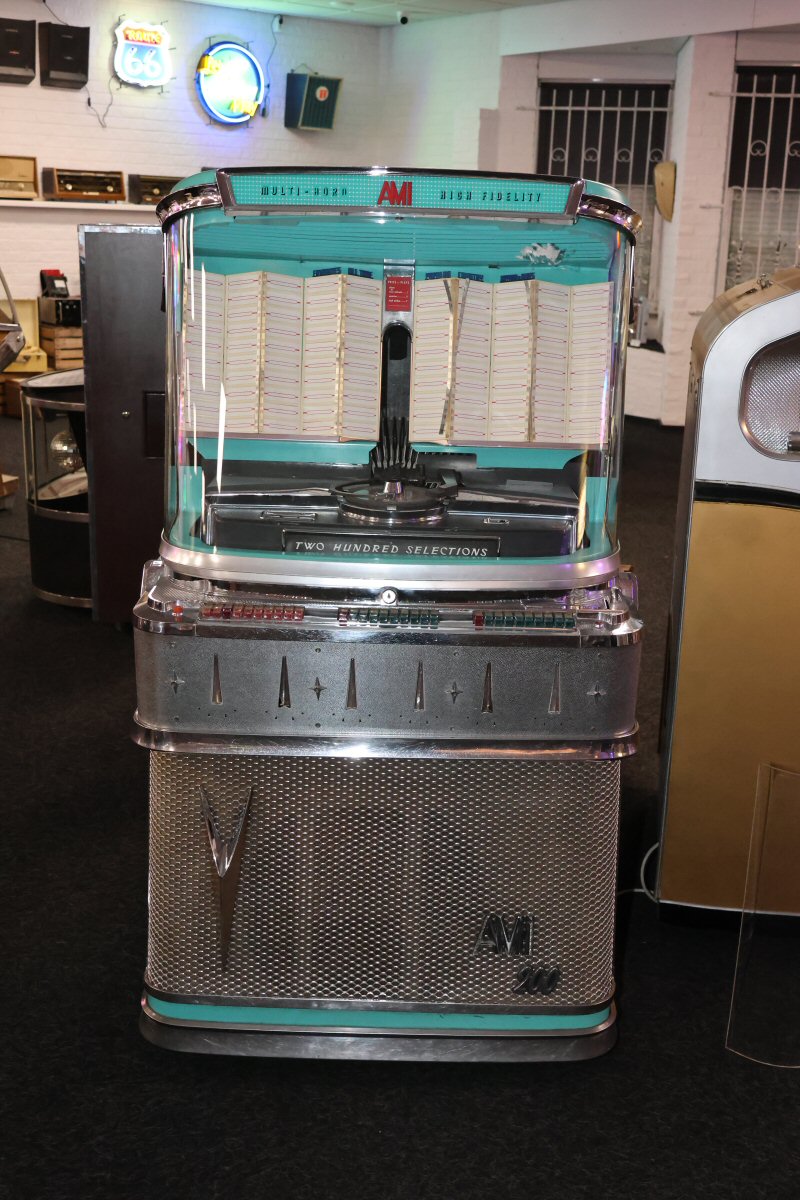 AMI I 200 select automatic - Jukebox Revival